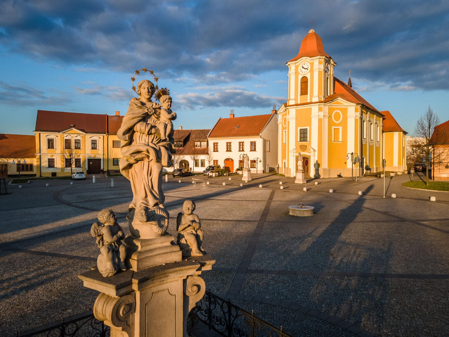 vesel-nad-moravou-festival-pln-chut